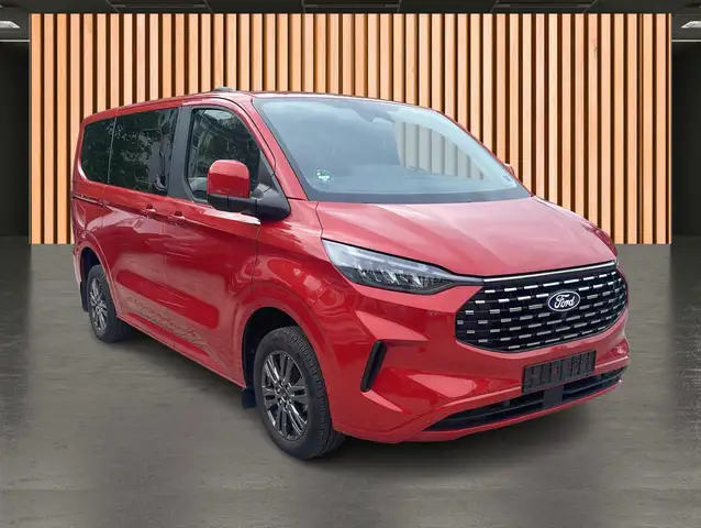 Ford Tourneo Custom view 6