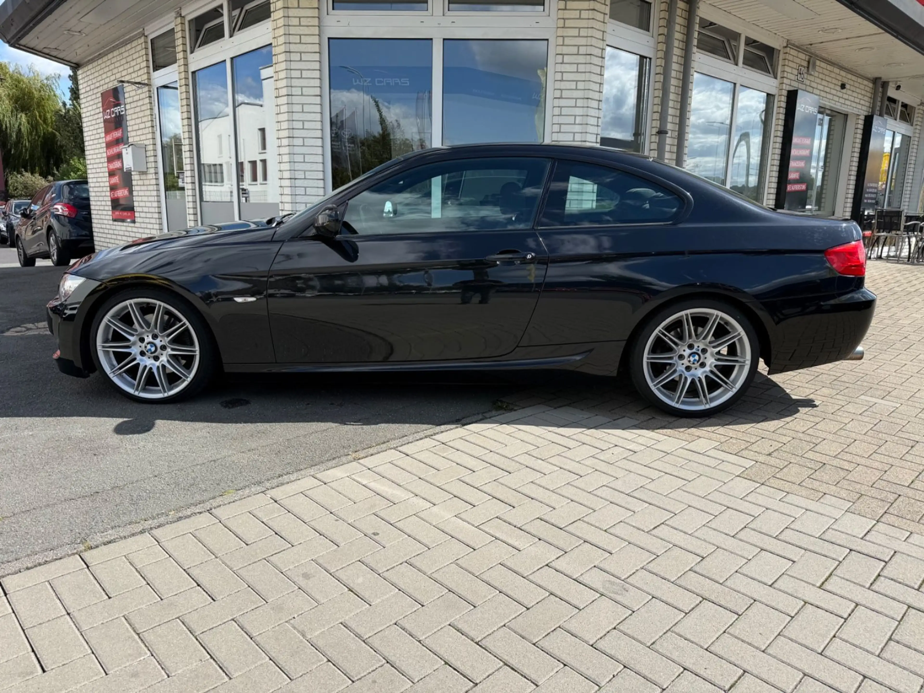 BMW 325 3 Coupe 325 i NAVI KLIMA PDC M PAKET — photo 2