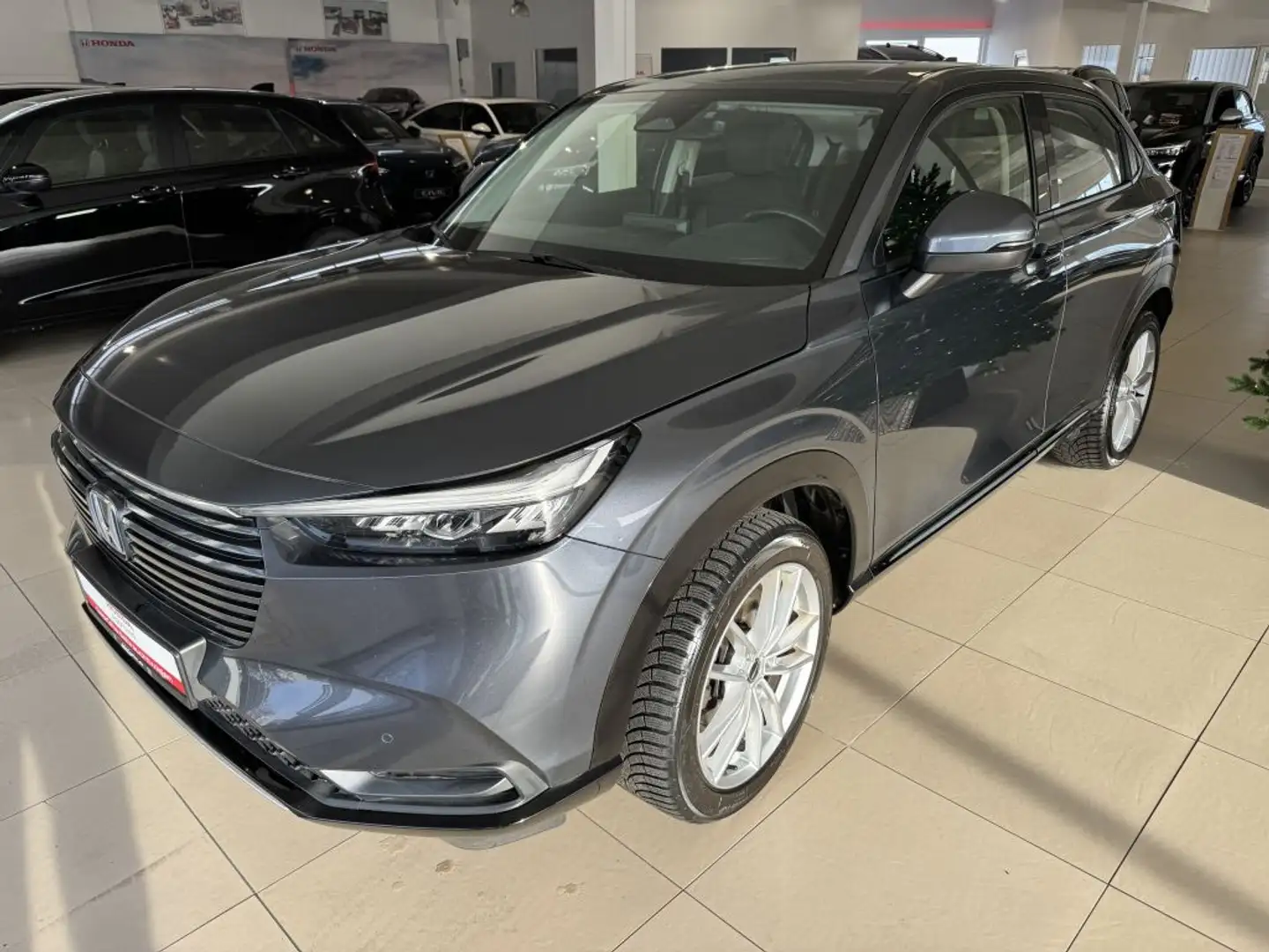 Honda HR-V e:HEV 1.5 i-MMD Hybrid Advance Grau - 2