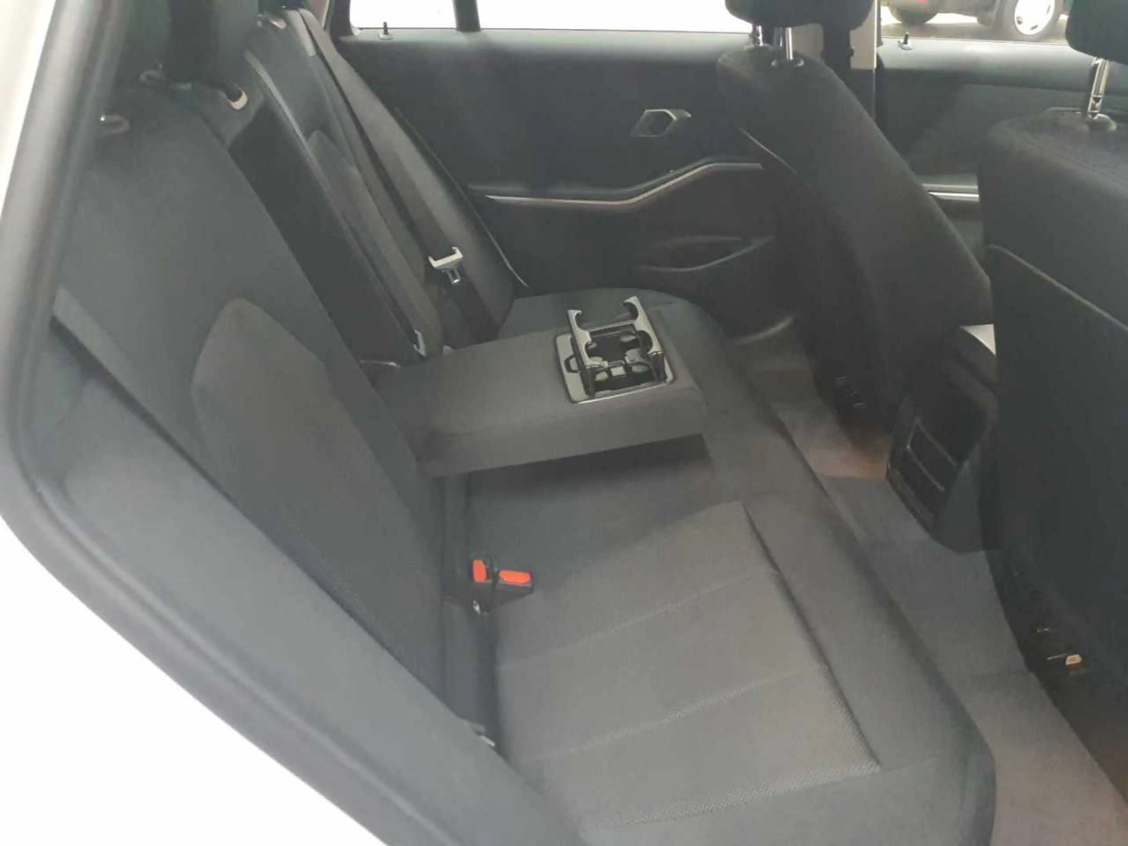 BMW 316 316d Touring Aut. — photo 14