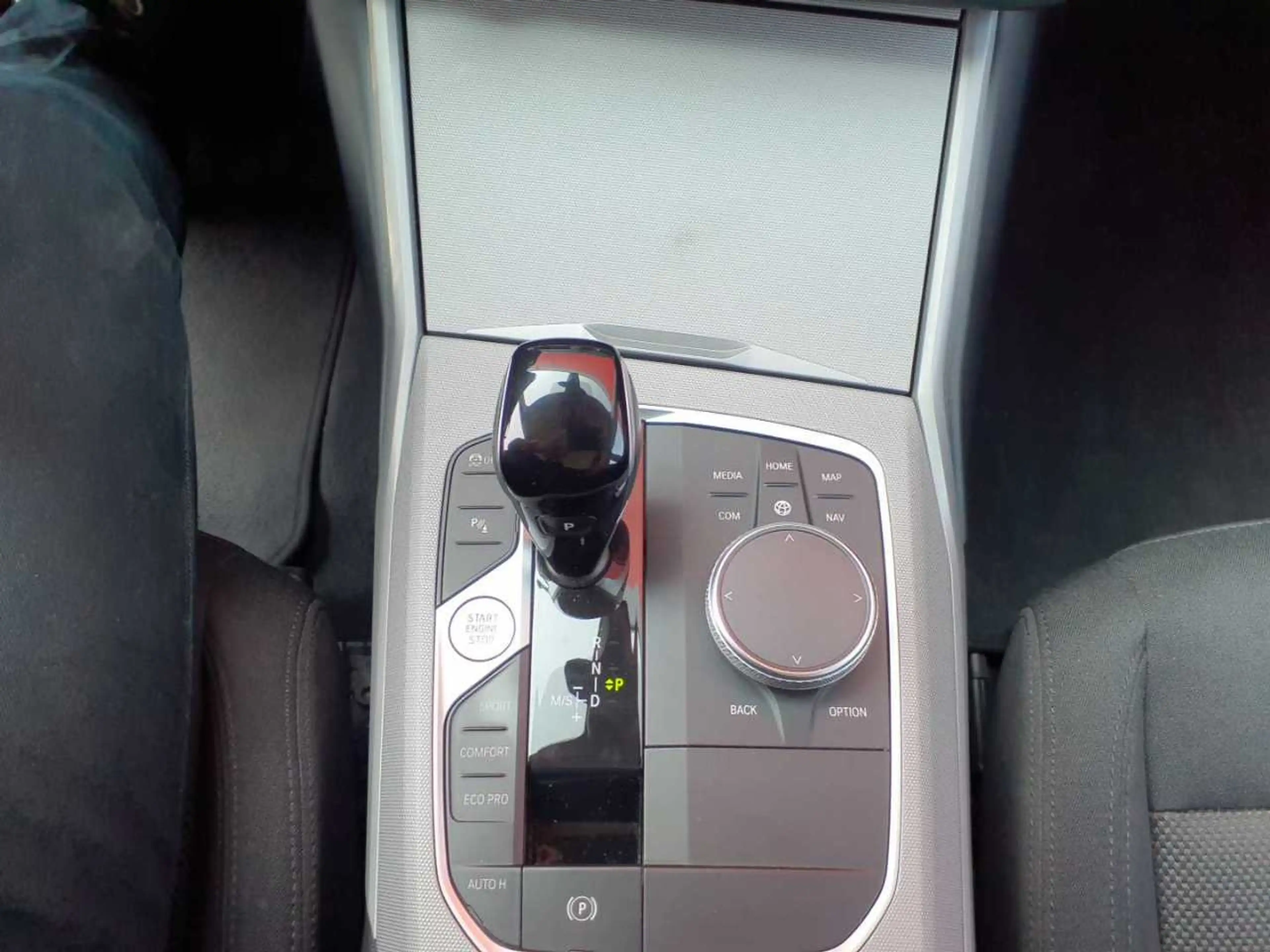 BMW 316 316d Touring Aut. — photo 10