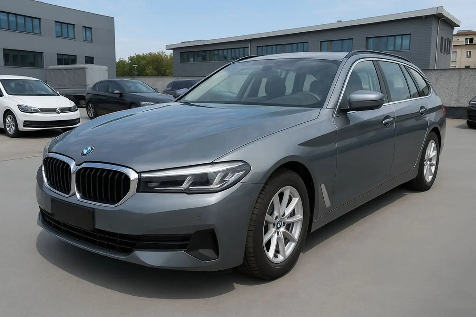 BMW Active Hybrid 5 520dA xDrive Touring Gri - 1
