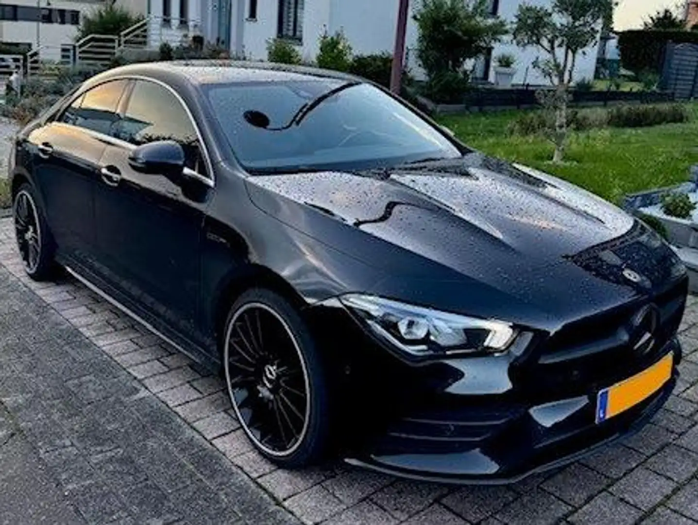 Mercedes-Benz CLA 180 CLA 180 d 7G-DCT AMG Line Noir - 1