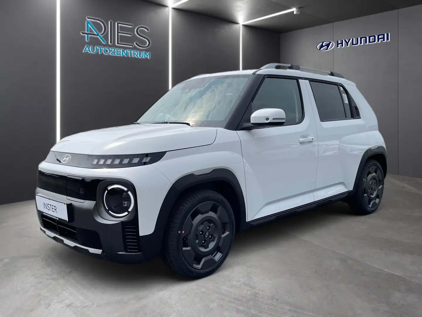 Hyundai Inster Cross KlimaA*LED*Navi*SHZ*Standh.*ACC*PDC Blanc - 1