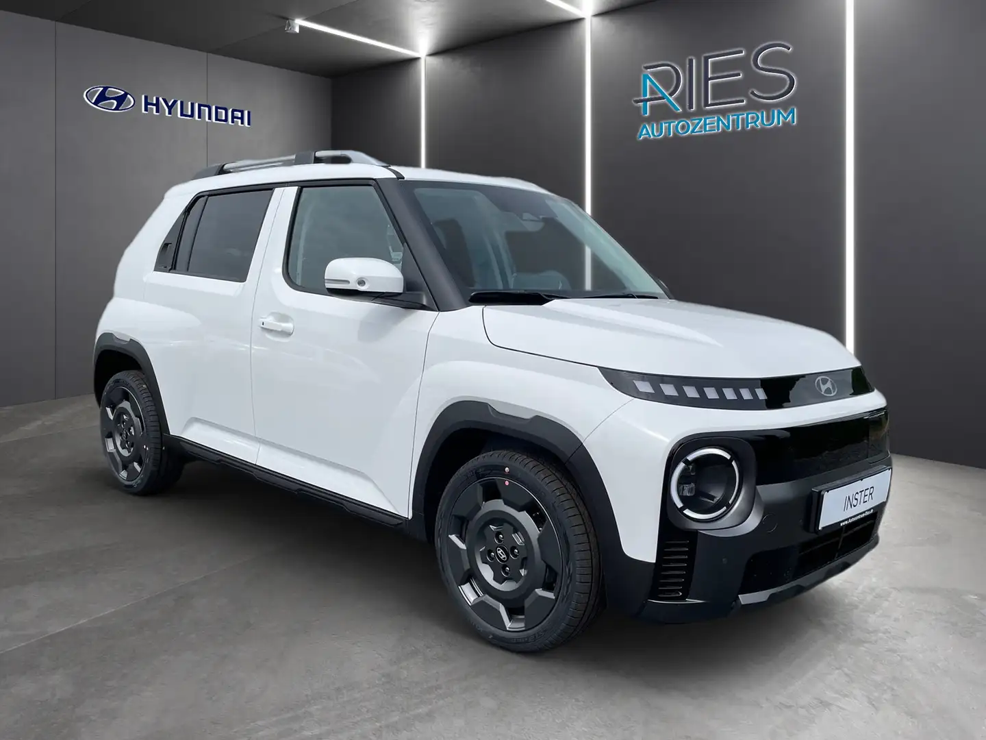 Hyundai Inster Cross KlimaA*LED*Navi*SHZ*Standh.*ACC*PDC Blanc - 2