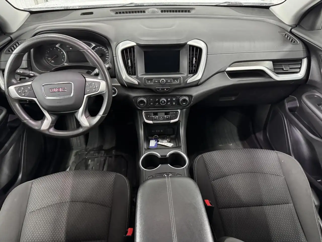 GMC Terrain снимка GMC Terrain