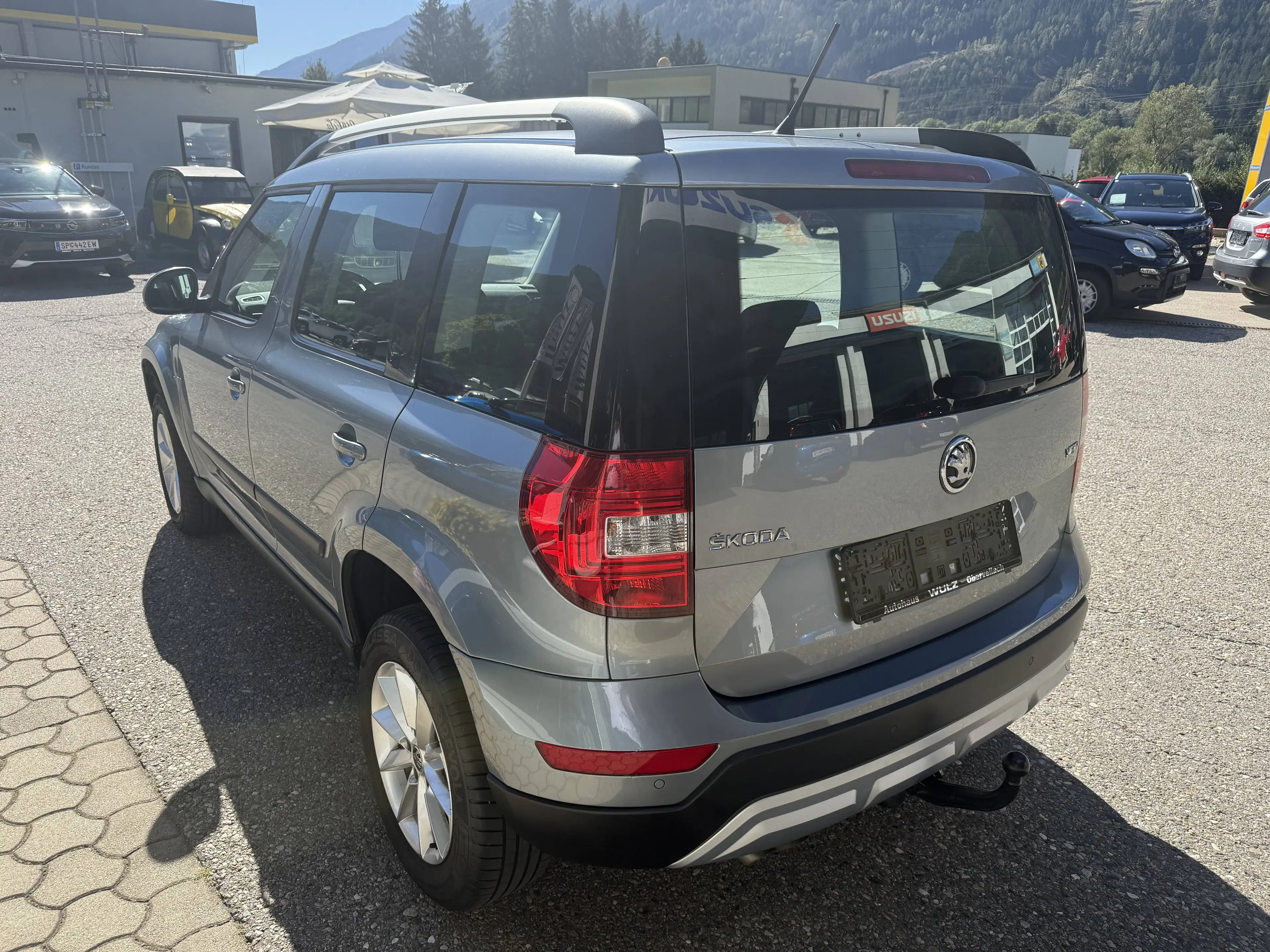 Skoda Yeti 2,0 TDI SCR Ambition Outdoor — photo 7