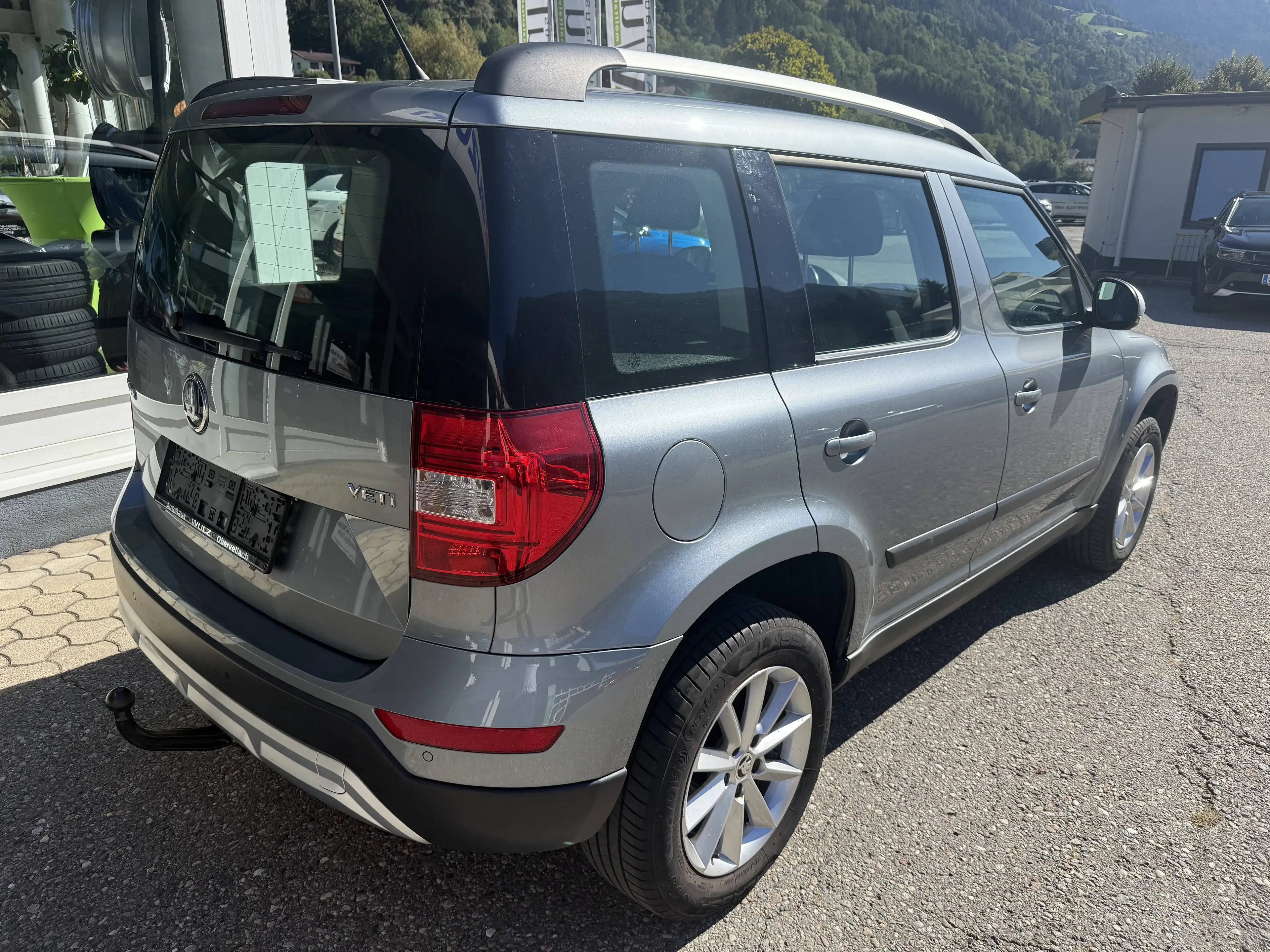 Skoda Yeti 2,0 TDI SCR Ambition Outdoor — photo 5