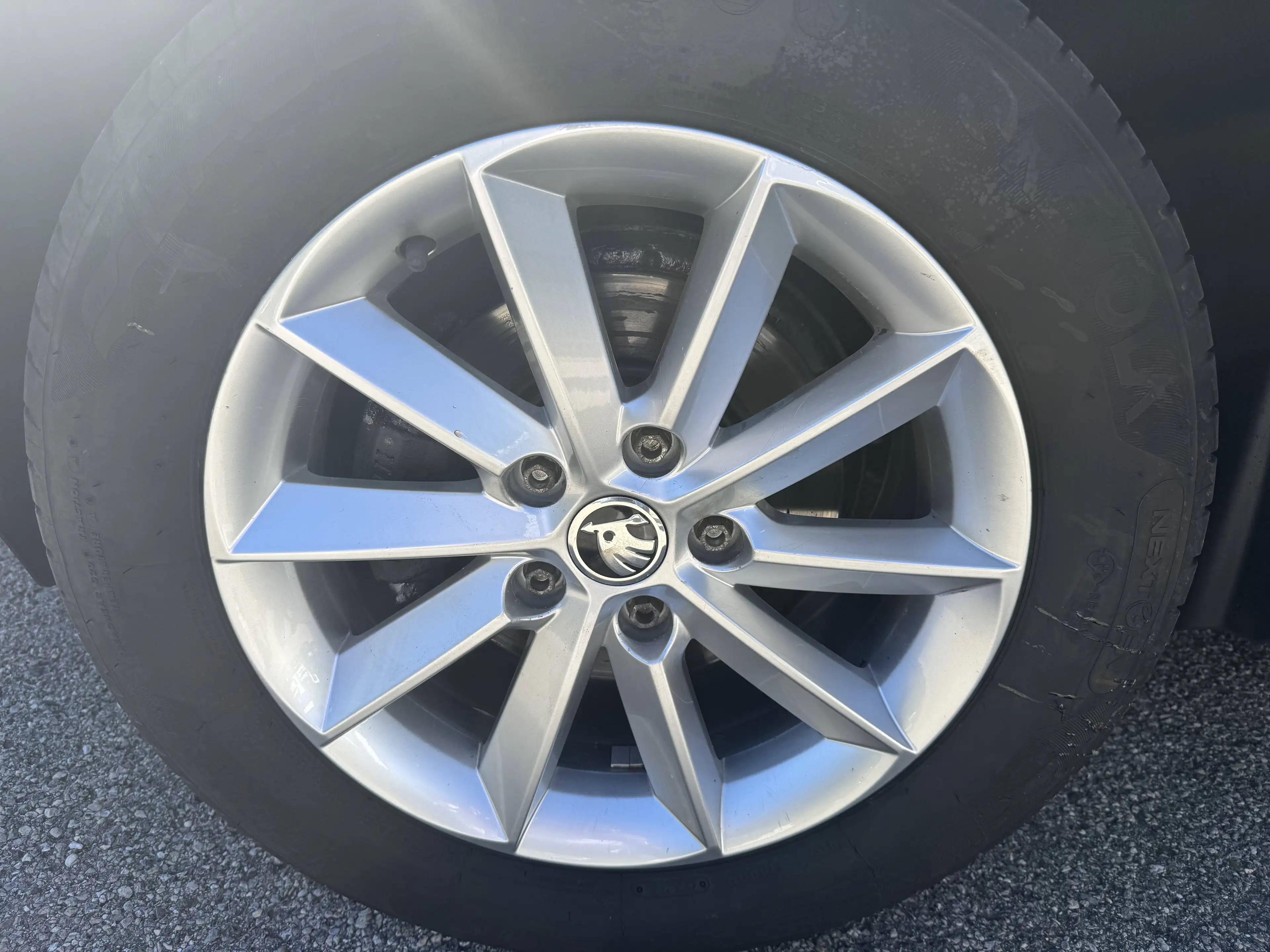Skoda Yeti 2,0 TDI SCR Ambition Outdoor — photo 10