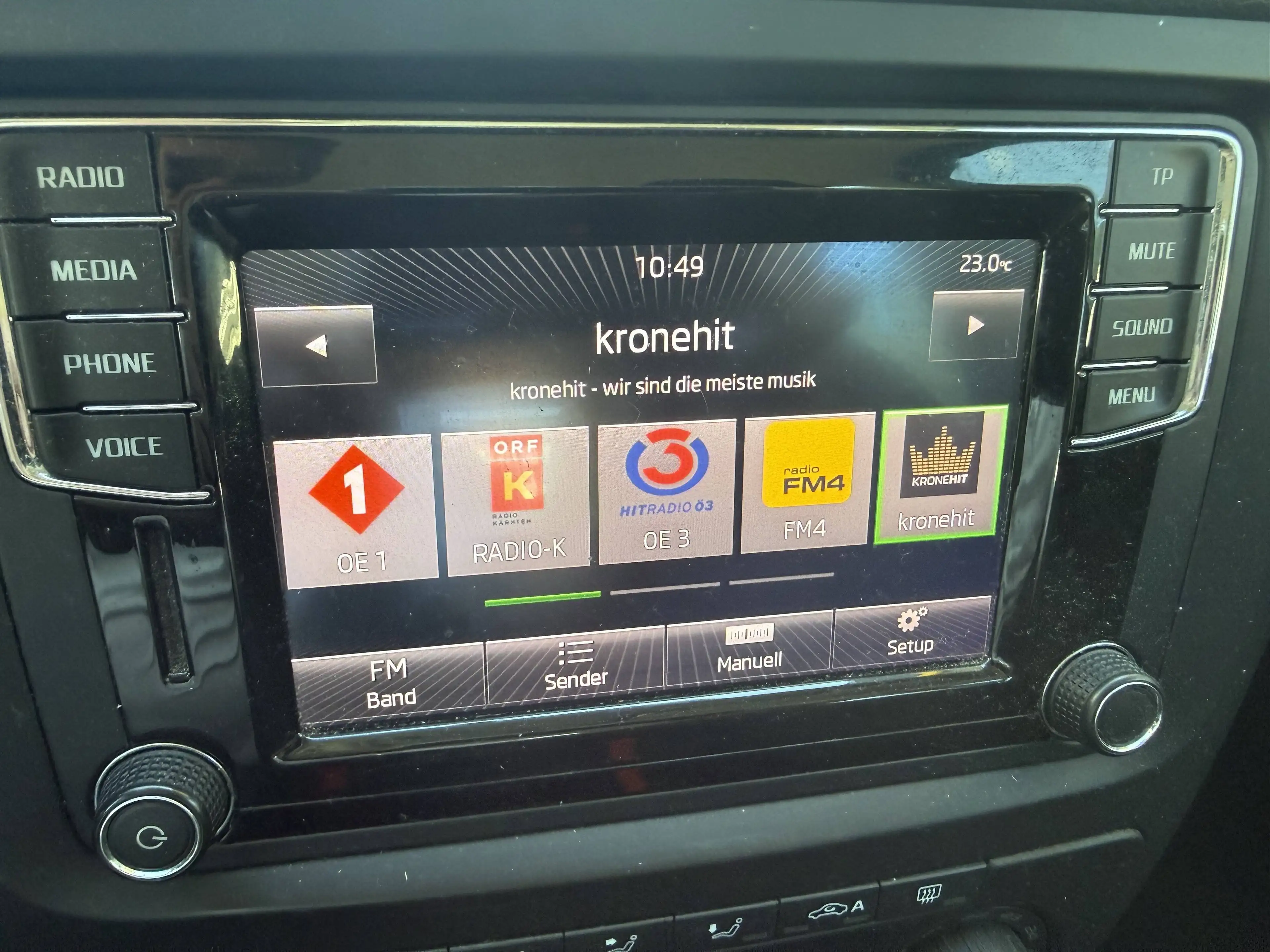Skoda Yeti 2,0 TDI SCR Ambition Outdoor — photo 14