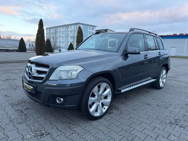 Mercedes-Benz GLK 320 CDI 4Matic AUTOMATIK/XENON/AHK/S-HEFT