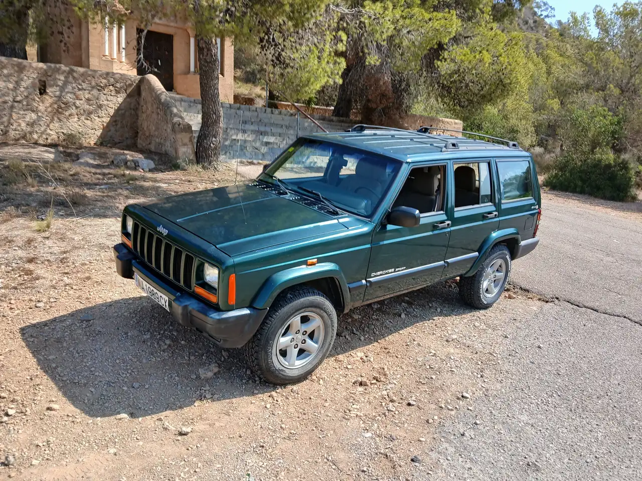 Jeep Cherokee 2.5TD Sport, foto 6