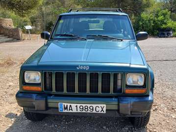Cherokee 2.5TD Sport