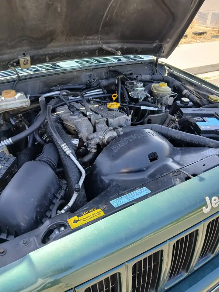 Jeep Cherokee 2.5TD Sport, foto 8