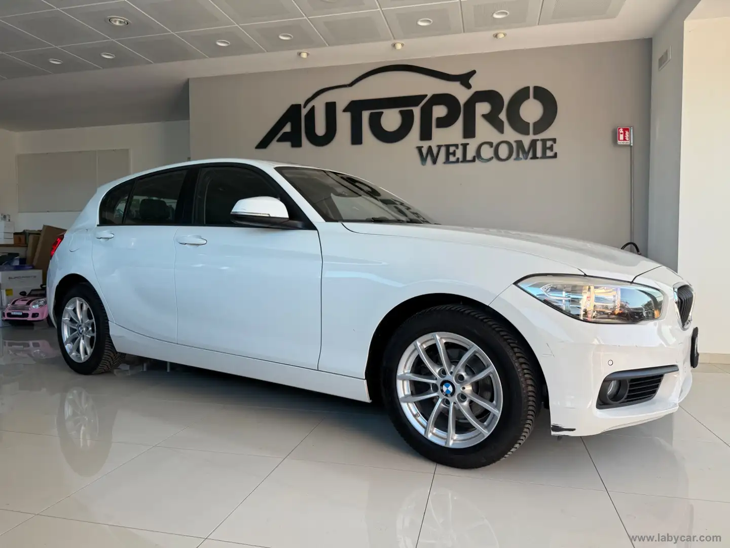 BMW 118 118d 5p. Business Bianco - 2