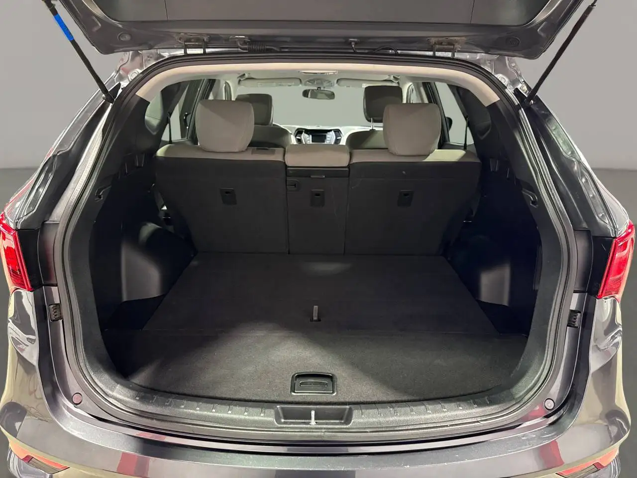 Hyundai SANTA FE снимка Hyundai SANTA FE