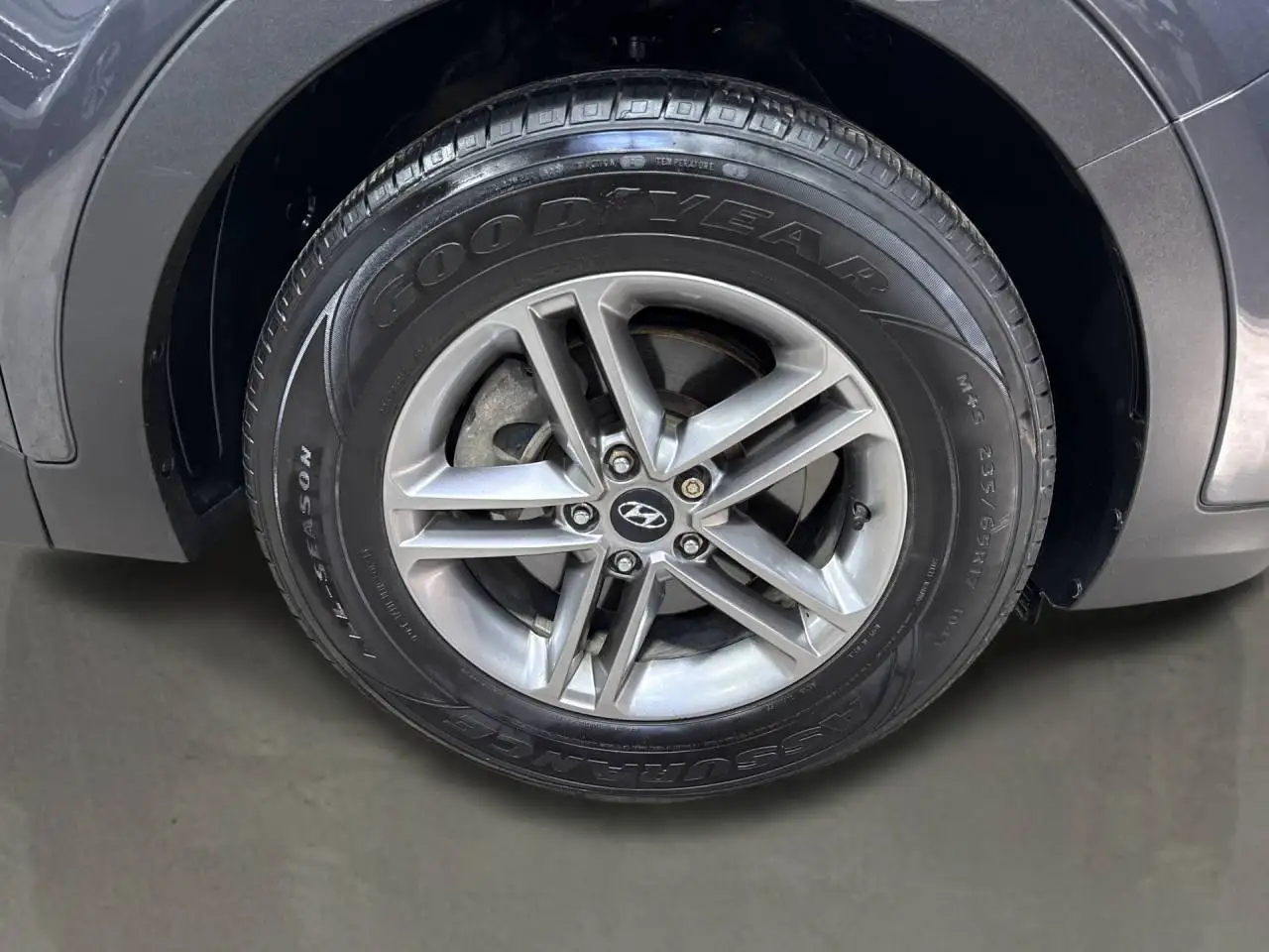 Hyundai SANTA FE снимка Hyundai SANTA FE