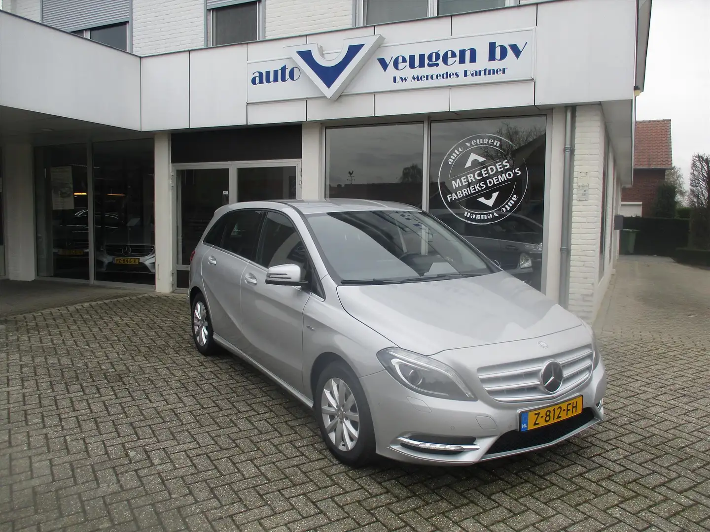 Mercedes-Benz B 200 B 156PK 7G-DCT / SLECHTS 98000 KM !!! Gris - 1