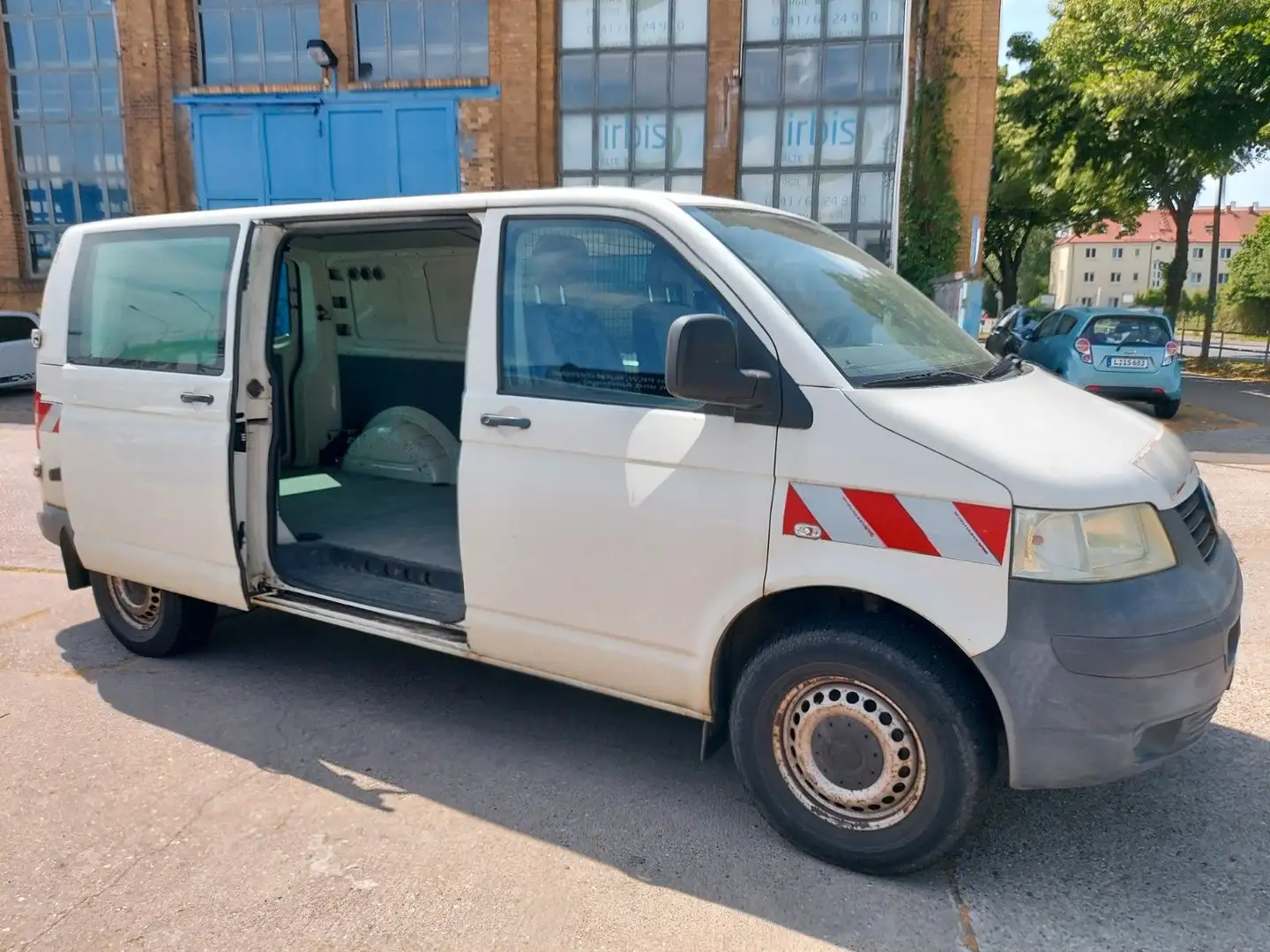 Volkswagen T5 Transporter Kombi Kasten 4Motion lang Grau - 1
