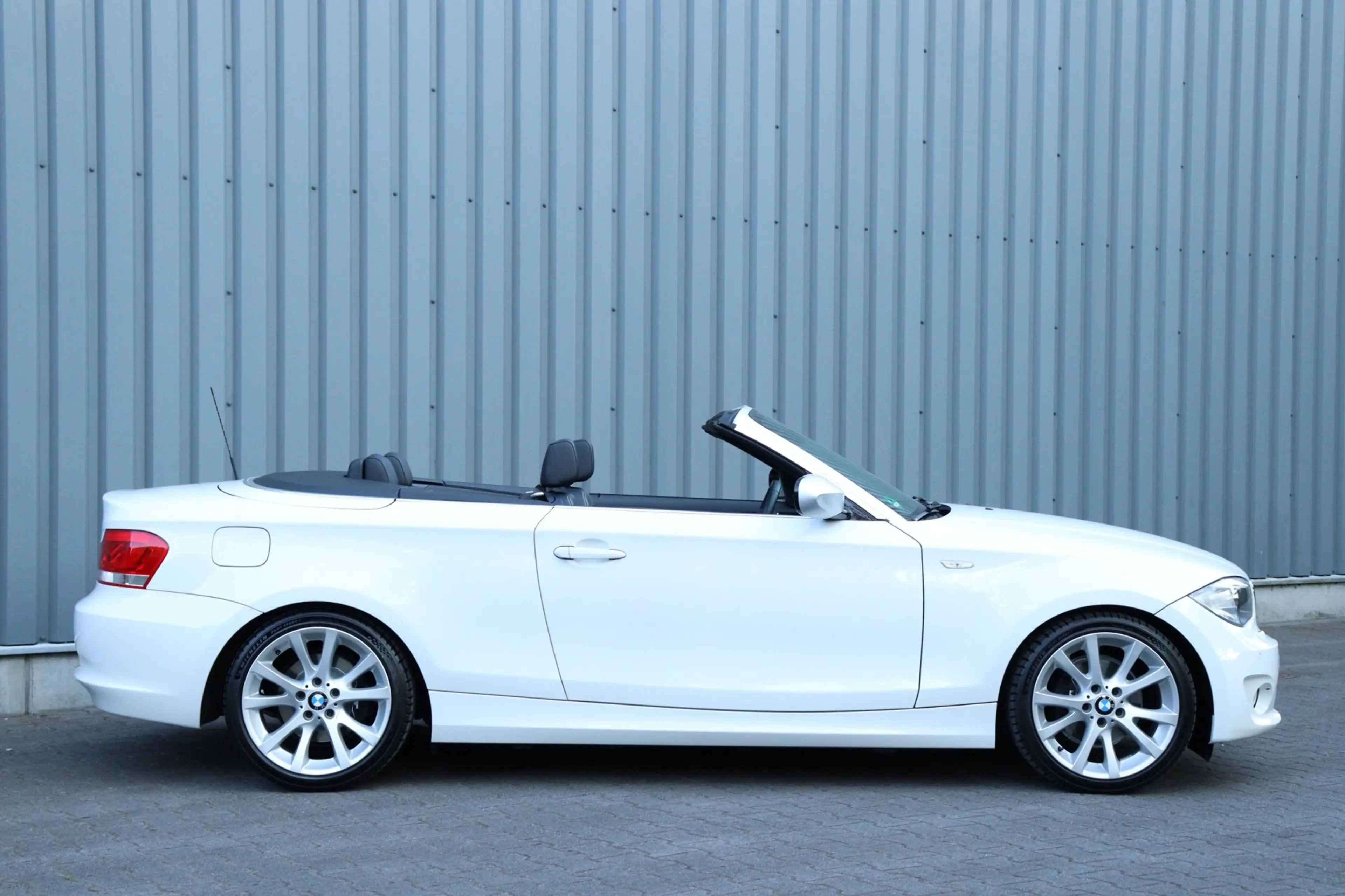 BMW 125 1-serie Cabrio 125i HIGH EXECUTIVE *66.755KM.!* — photo 11