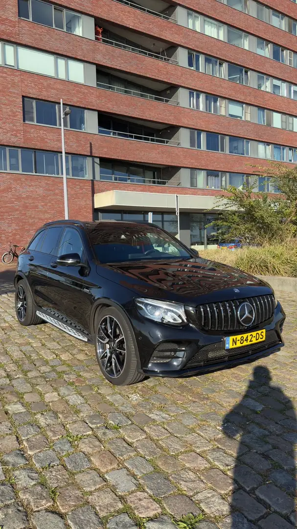 Mercedes-Benz GLC 43 AMG 4MATIC Чорний - 1