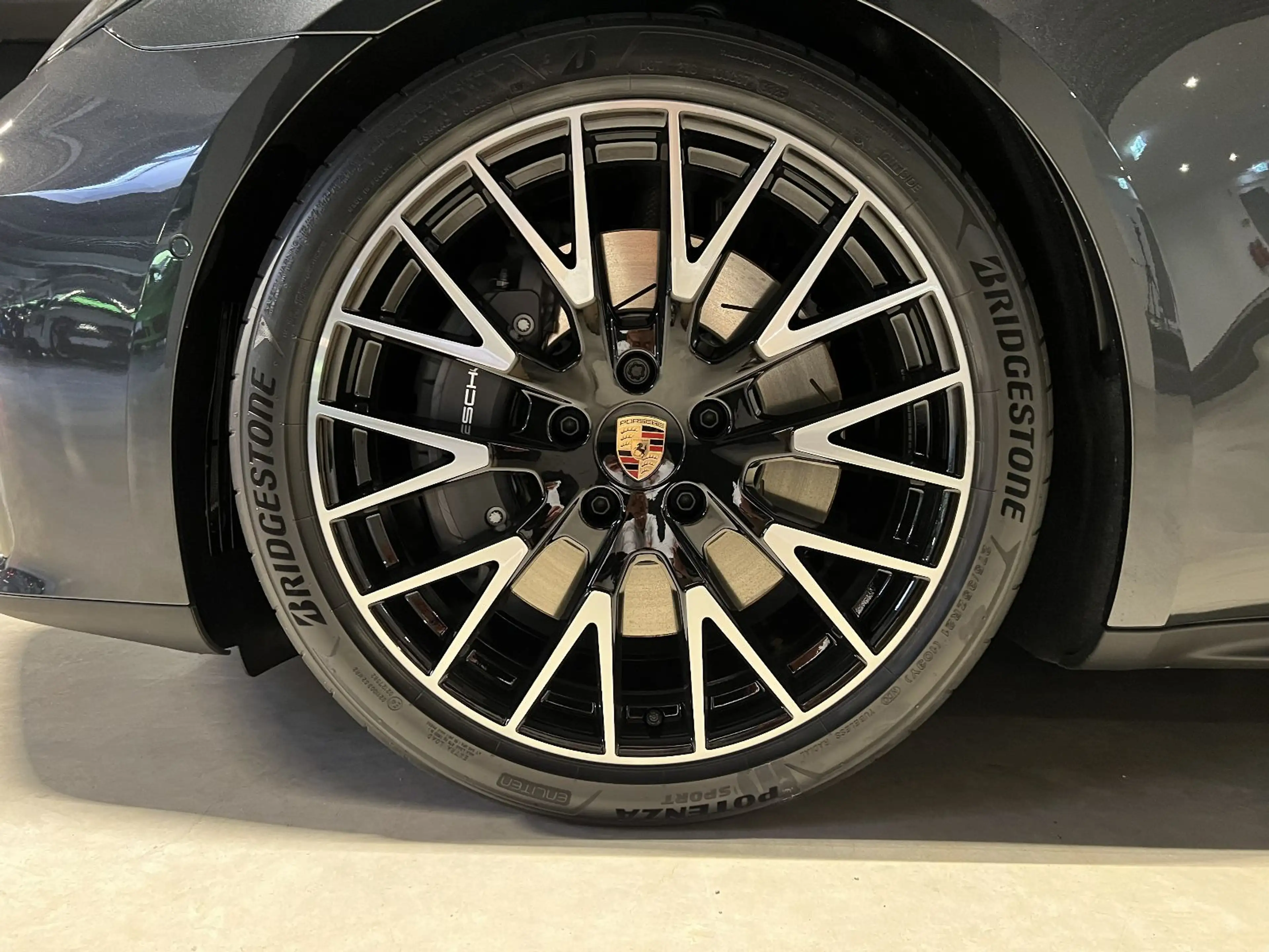 Porsche Panamera 4 E-Hybrid | Panorama | InnoDrive | — photo 10