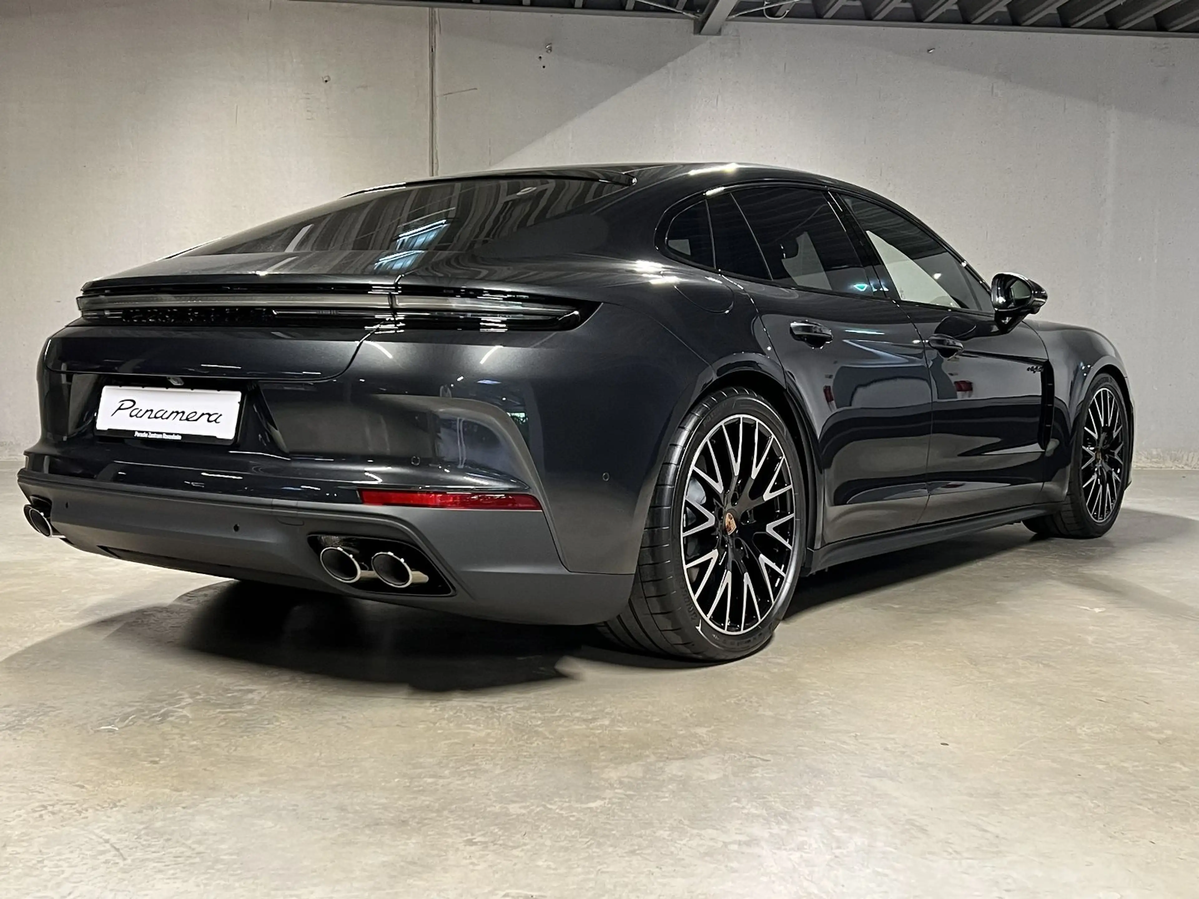 Porsche Panamera 4 E-Hybrid | Panorama | InnoDrive | — photo 6
