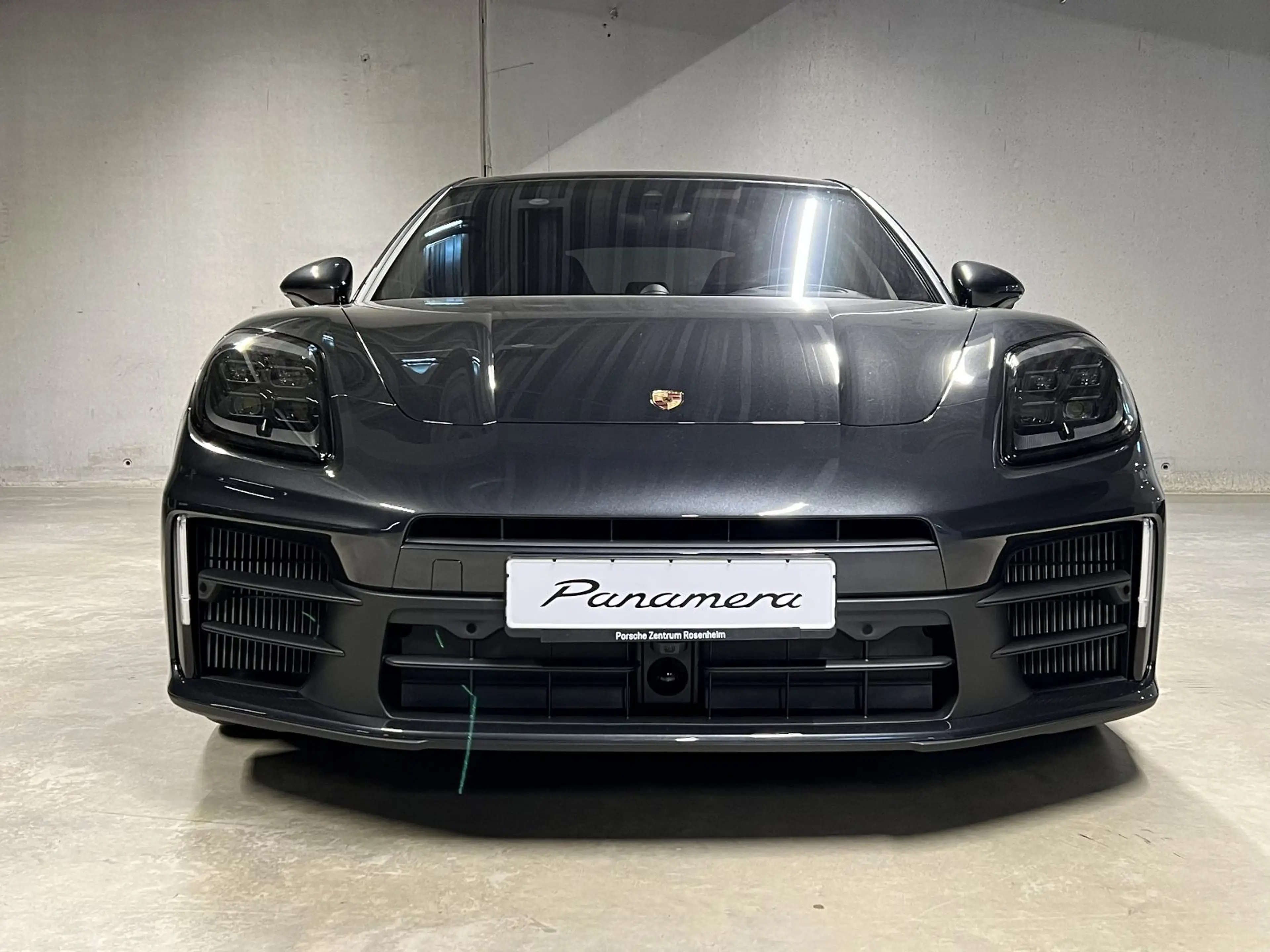 Porsche Panamera 4 E-Hybrid | Panorama | InnoDrive | — photo 9
