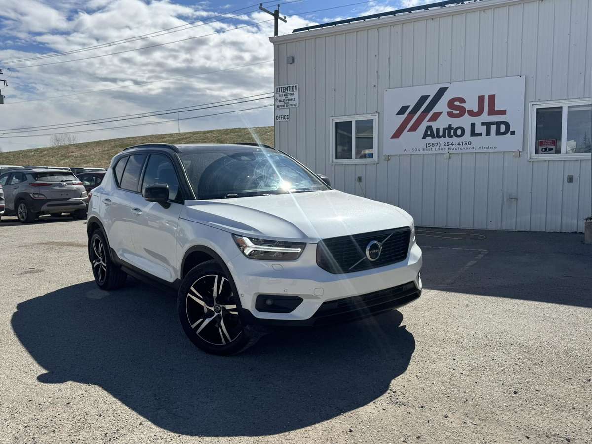 2019 Volvo XC40 R Design