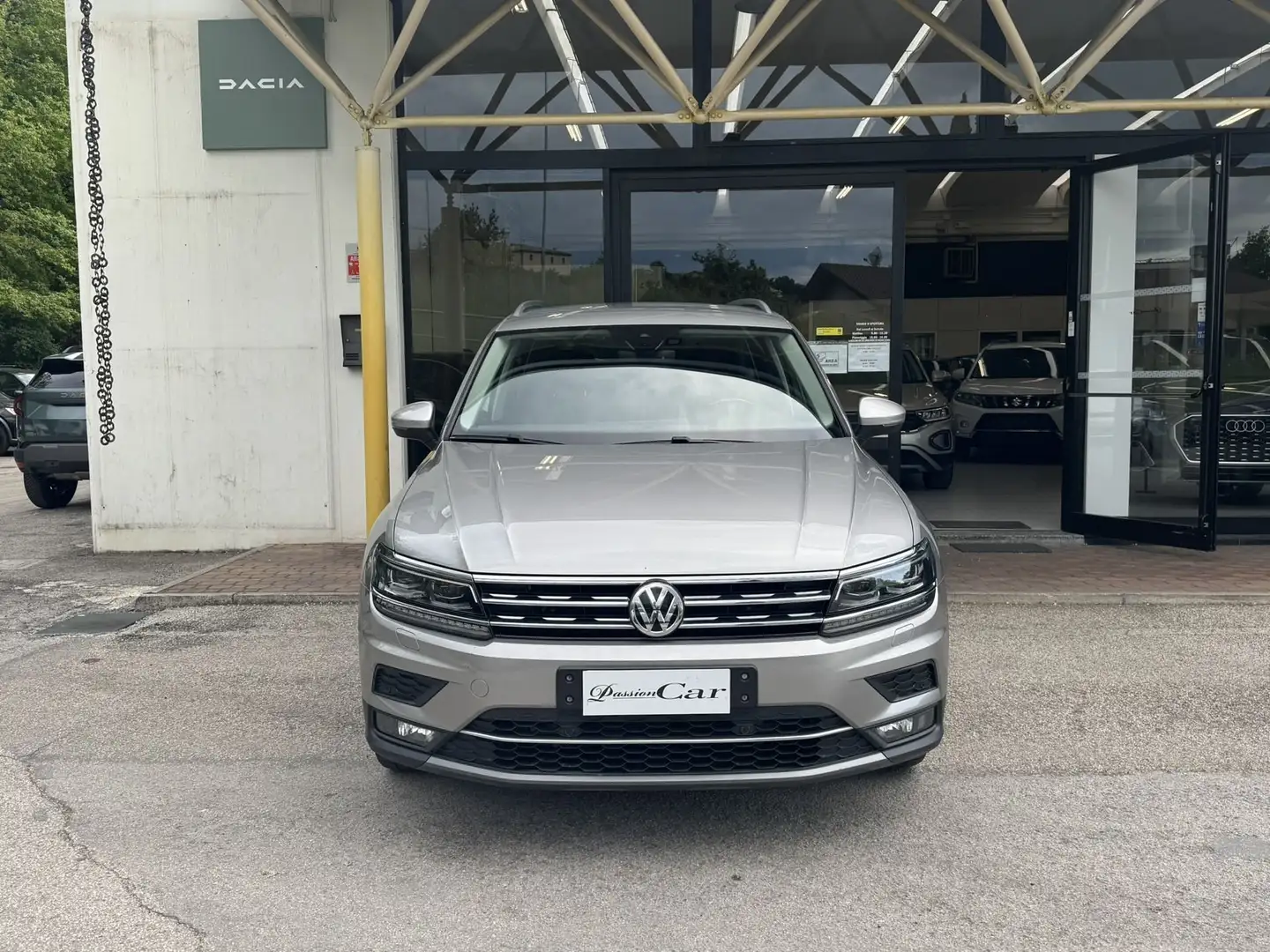 Volkswagen Tiguan 2.0 TDI DSG 4MOTION Advanced BMT Argent - 2