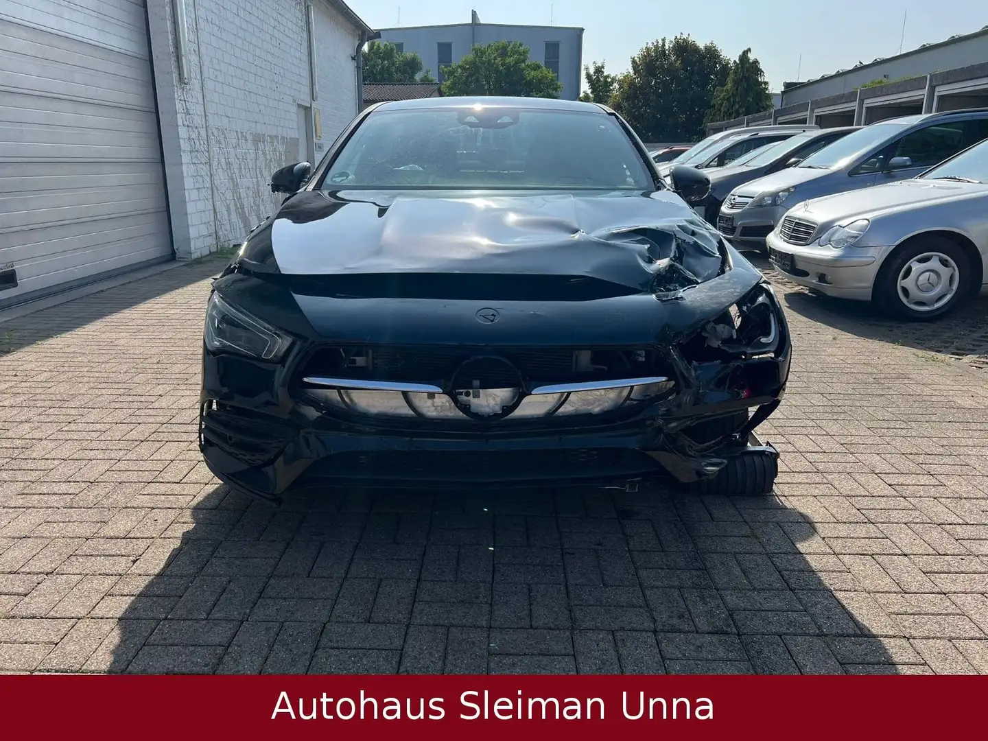 Mercedes-Benz CLA 200 /AMG-Line/Alu/Widescreen/Ambiente/LED Negro - 2