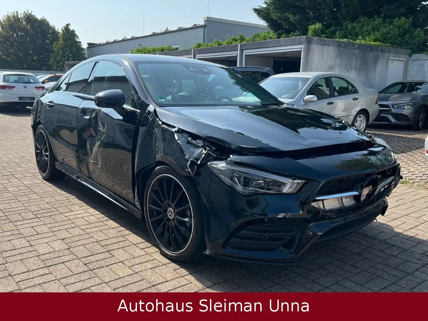 Mercedes-Benz CLA 200 /AMG-Line/Alu/Widescreen/Ambiente/LED Negro - 1