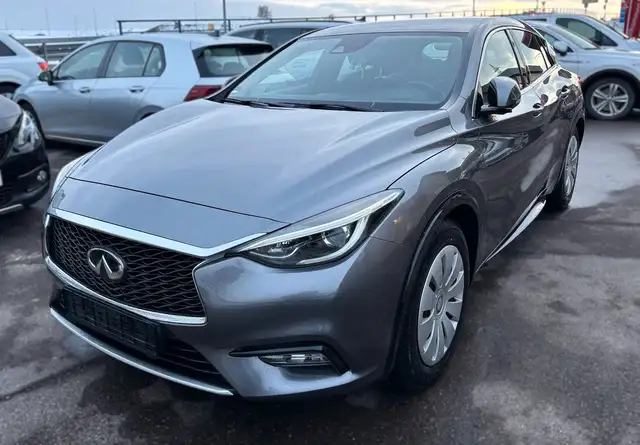 Infiniti Q30 1.5d FWD Sport