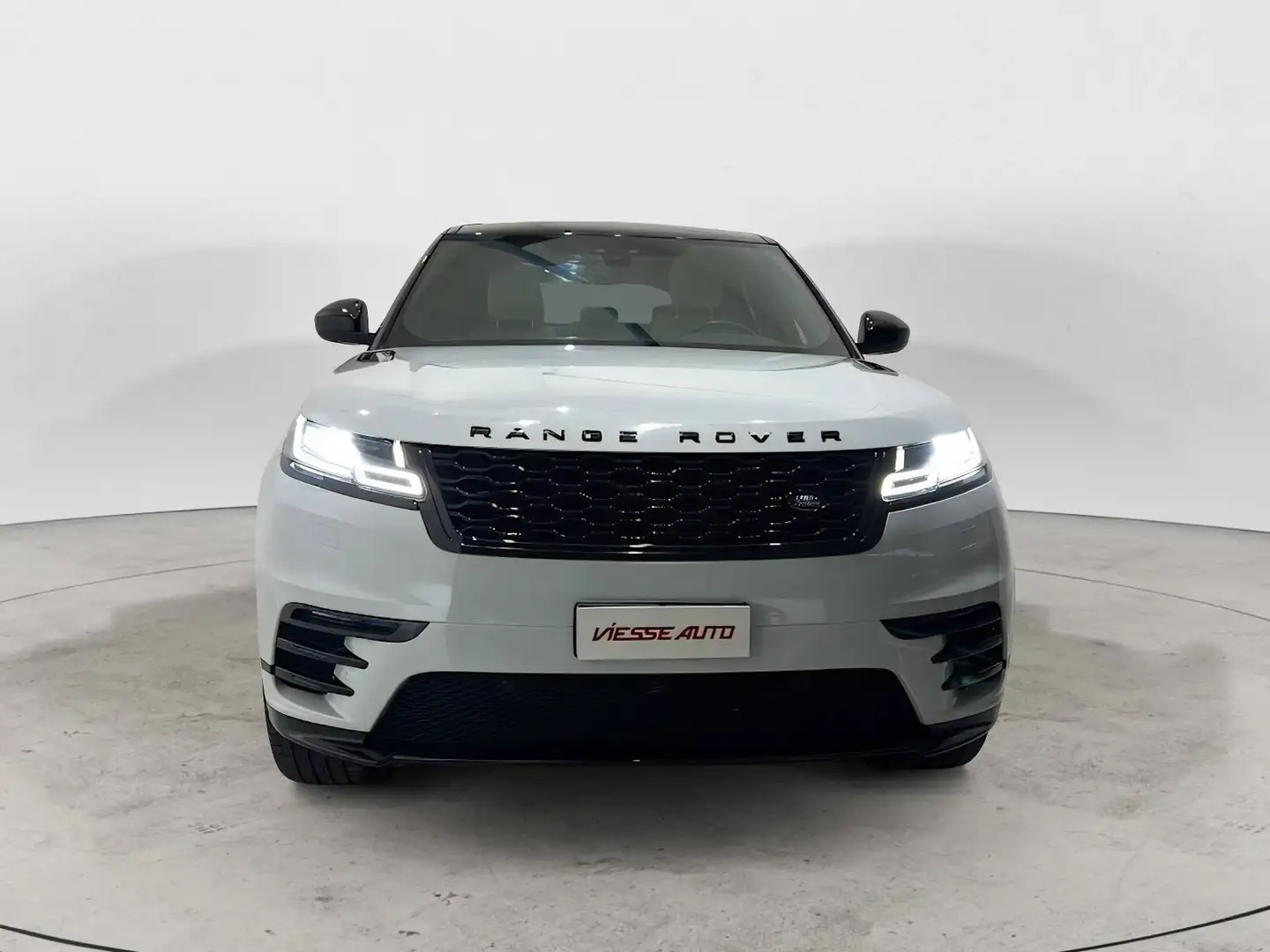 Land Rover Range Rover Velar Range Rover Velar 3.0d V6 HSE 300cv auto my19 Bianco - 2