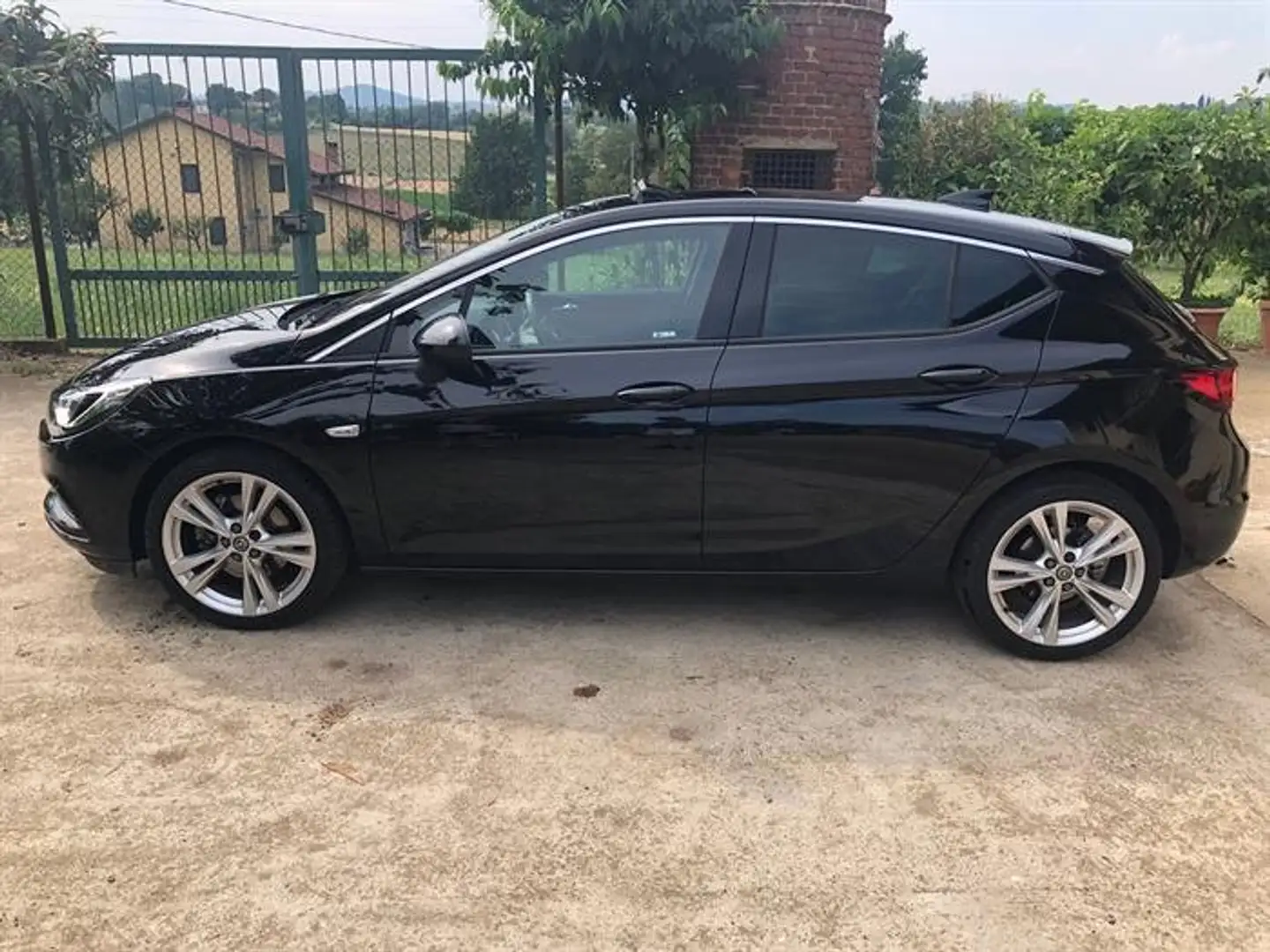 Opel Astra Astra 5p 1.6 cdti Enjoy esp 101cv 2017 Nero - 2