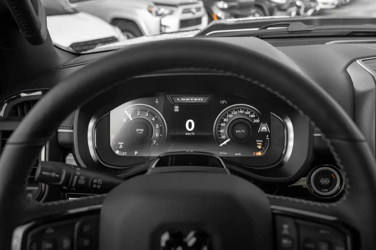 RAM 1500 снимка RAM 1500