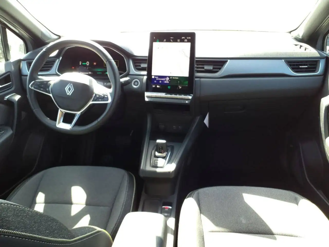 Renault Captur — photo 3