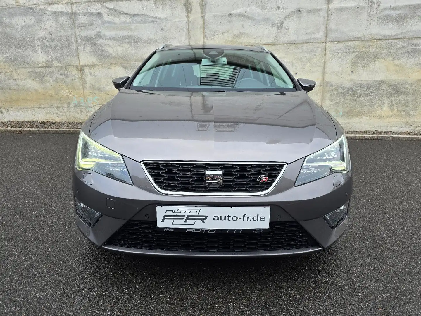 SEAT Leon ST FR 1.4TSI 140PS LED Navi Gris - 2