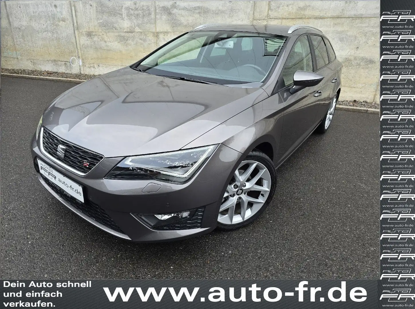 SEAT Leon ST FR 1.4TSI 140PS LED Navi Gris - 1