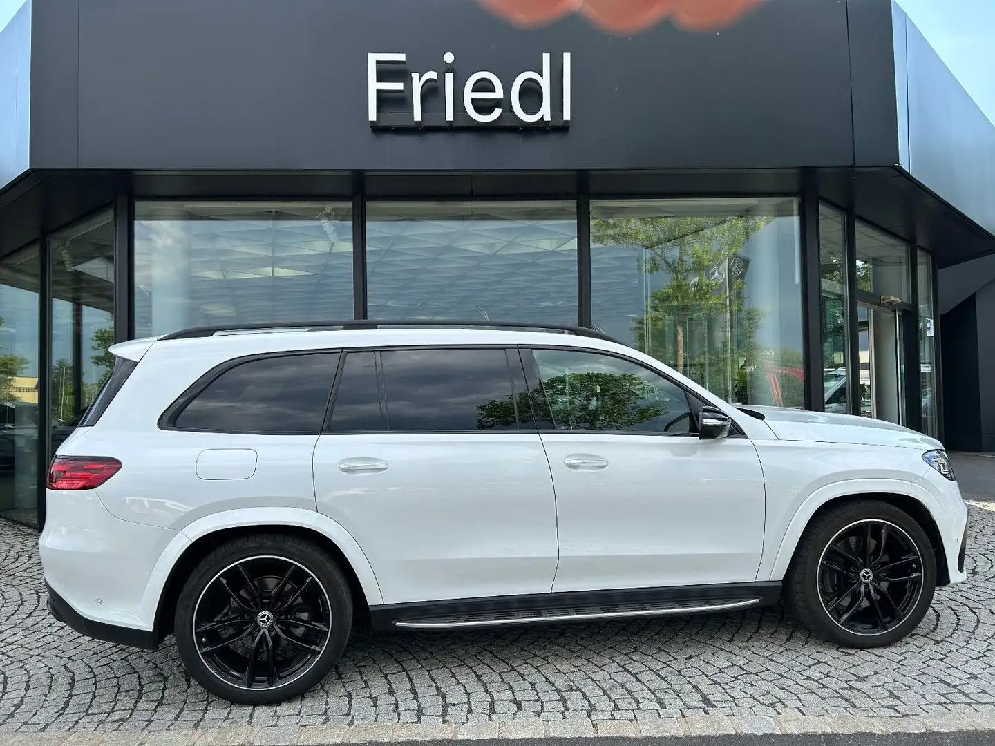 Mercedes-Benz GLS 450 d 4M AMG, 23, PANO, HUD, AIR, PANO, Blanc - 2