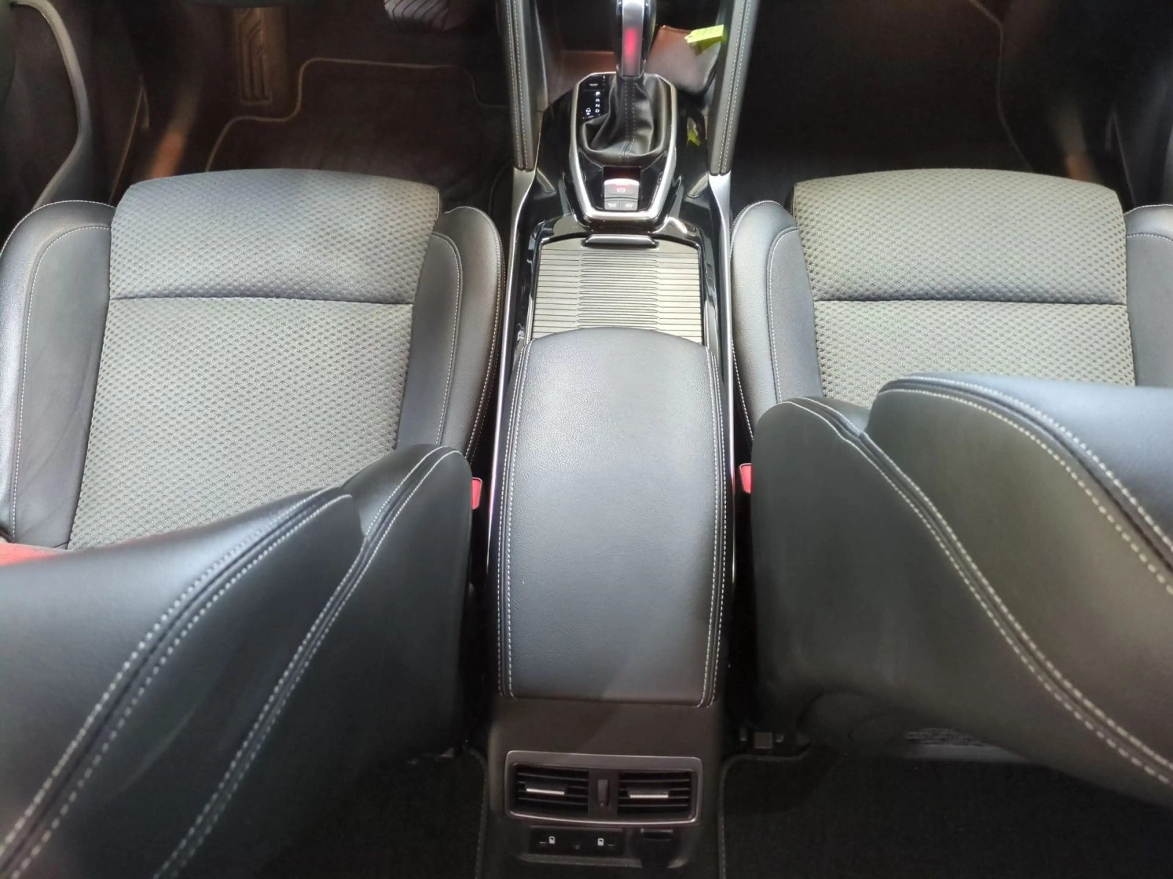Renault Koleos TCe160 EDC Techno*Android*CarPlay*SHZ* — photo 15