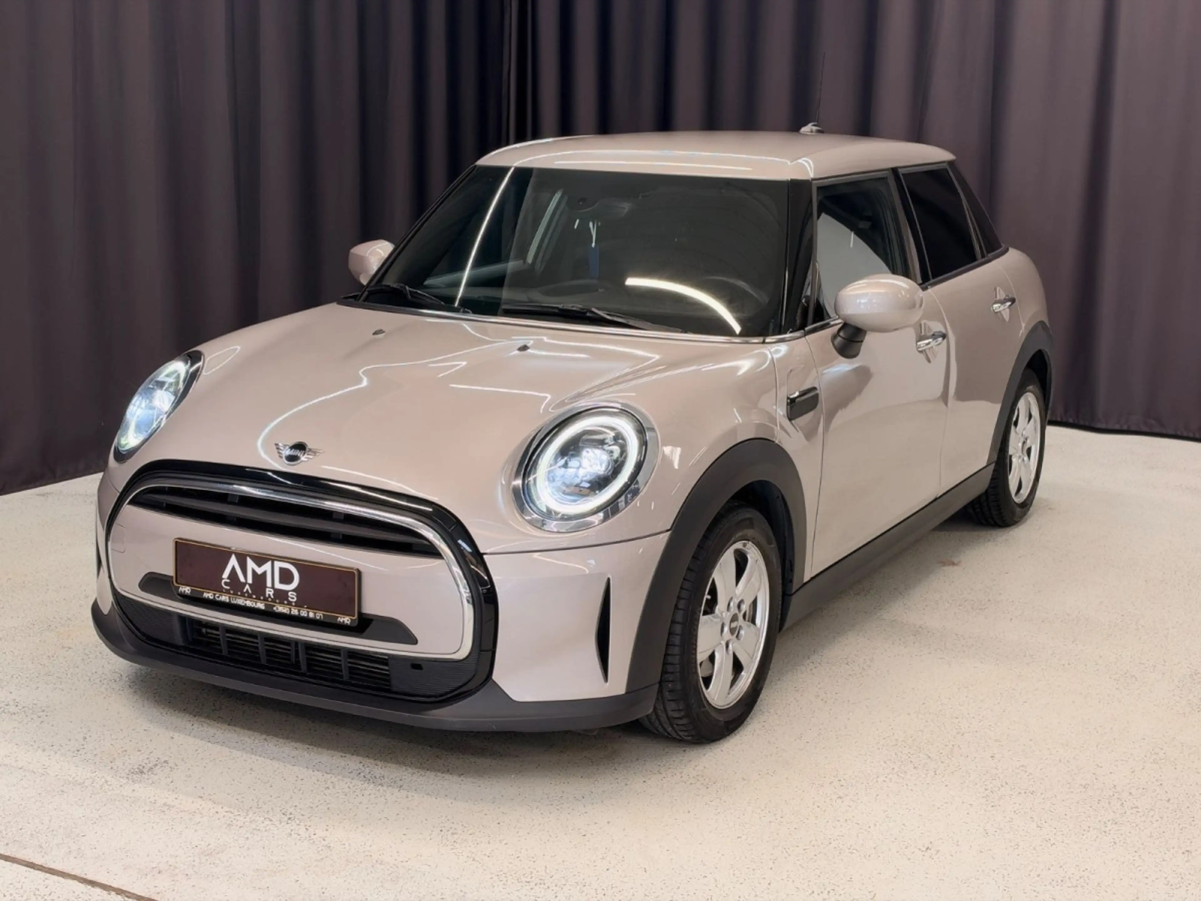 MINI One Mini 5-trg. One*LED*KLIMA