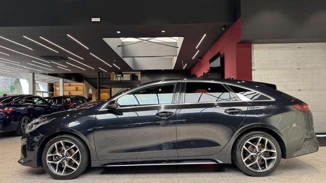 Kia ProCeed / pro_cee'd — photo 6