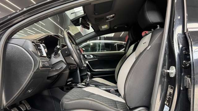 Kia ProCeed / pro_cee'd — photo 12
