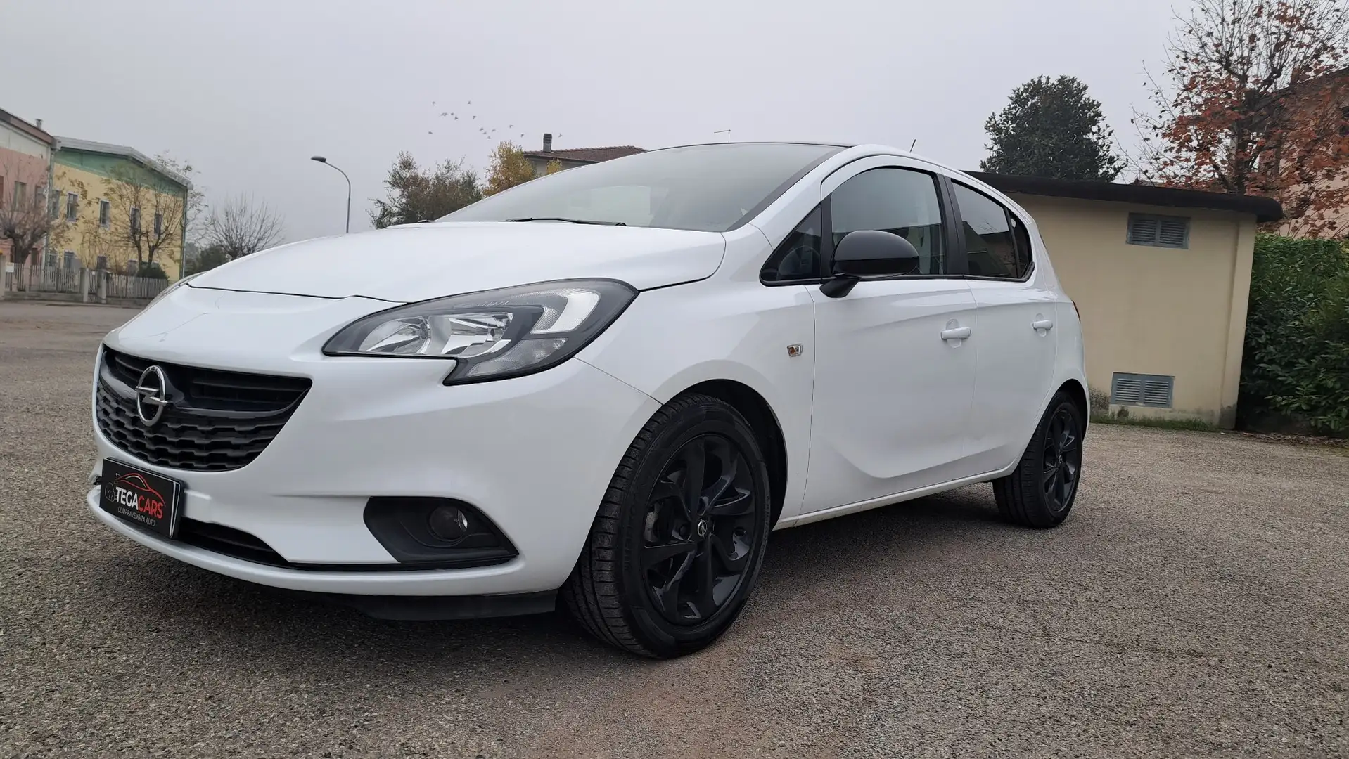 Opel Corsa 5p 1.2 Innovation (cosmo) my16 - 2