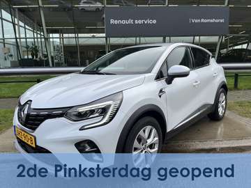 1.6 E-Tech Hybrid 145 PK Intens / Apple Carplay -