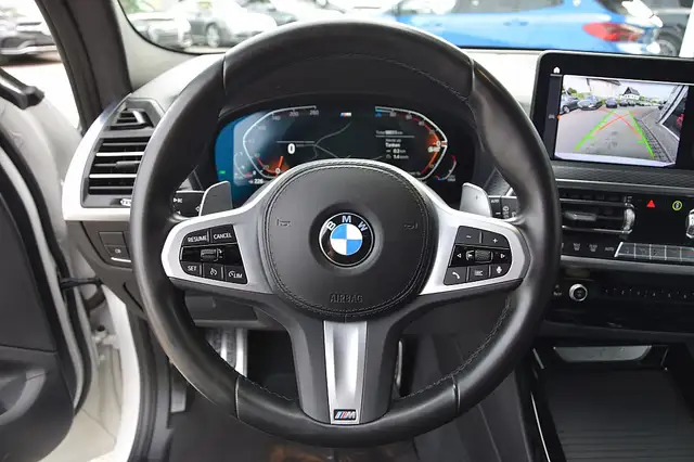 BMW X3 view 7