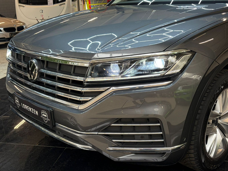 Volkswagen Touareg Atmosphere 4Motion virtual Memory AHK — photo 3