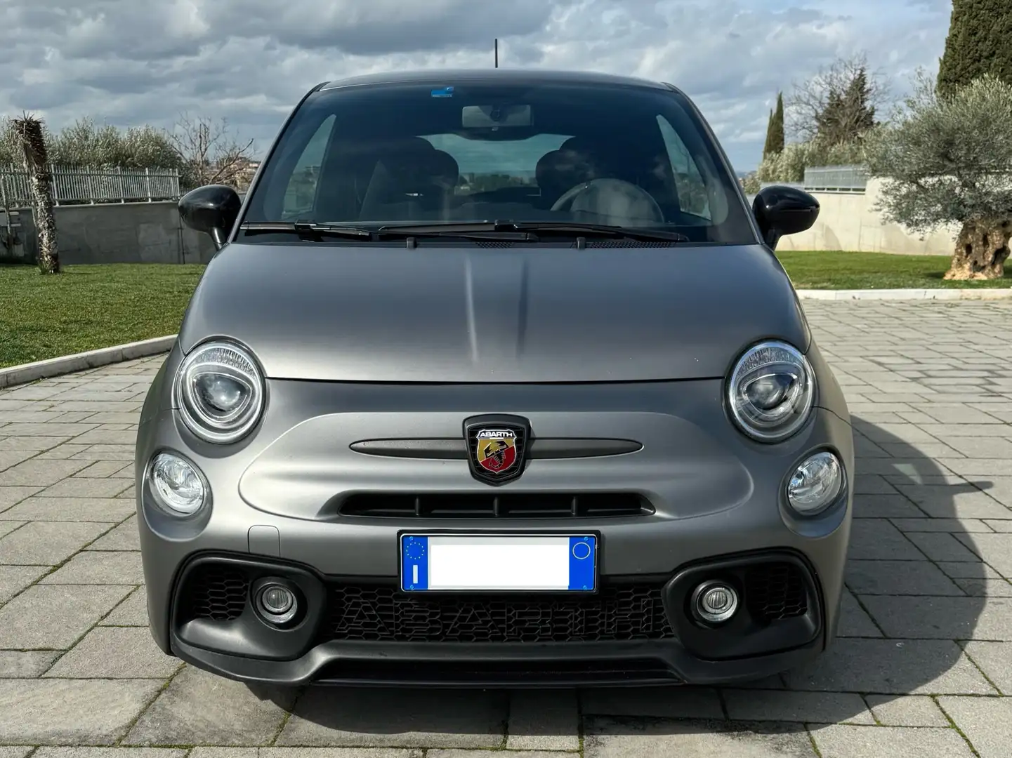 Abarth 595 Competizione 1.4 Turbo T-Jet 180 CV Gri - 2