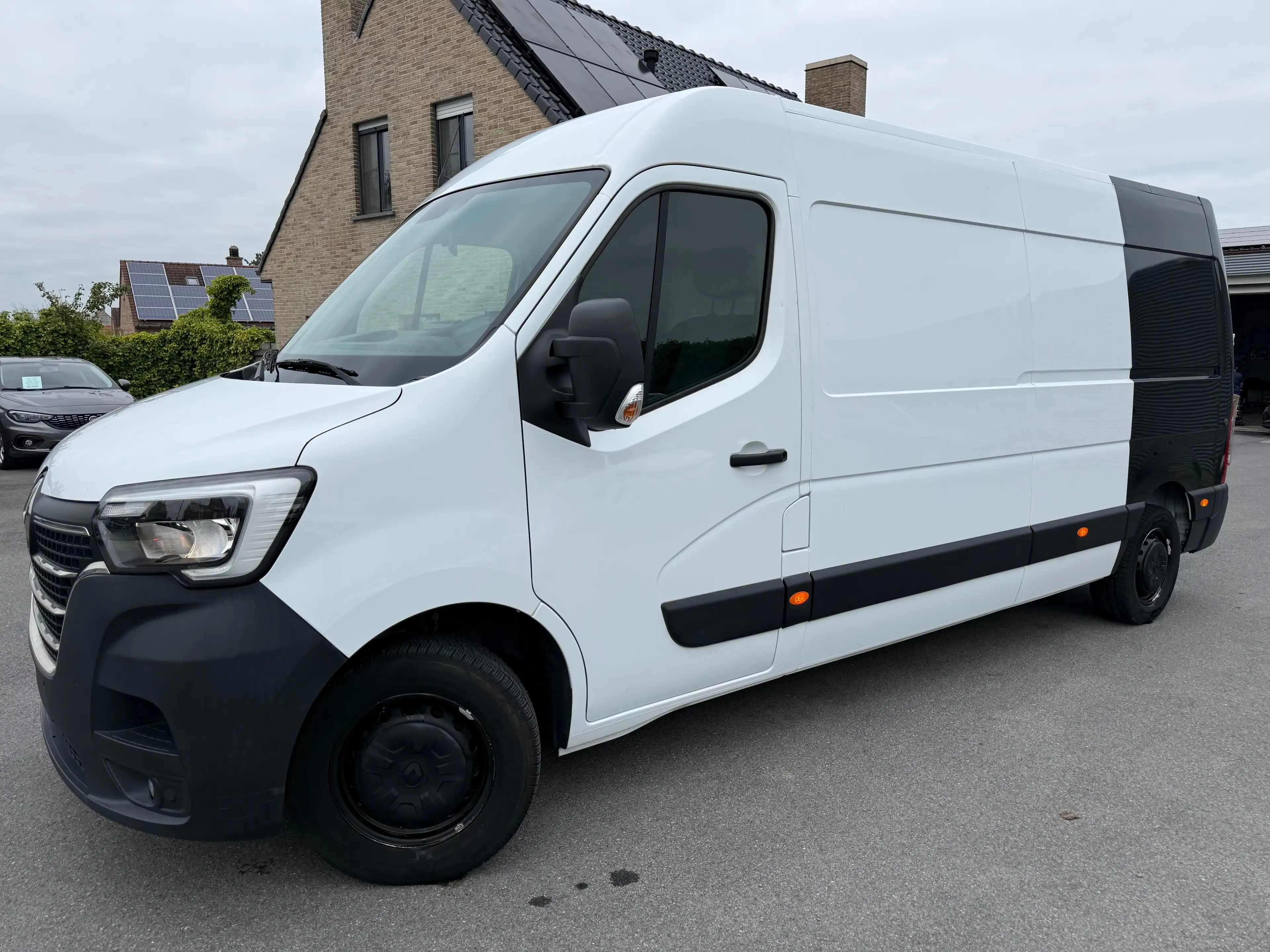 Renault Master 2.3 dCi L3 / CAMERA / TREKHAAK / 12.802 NETTO + BTW